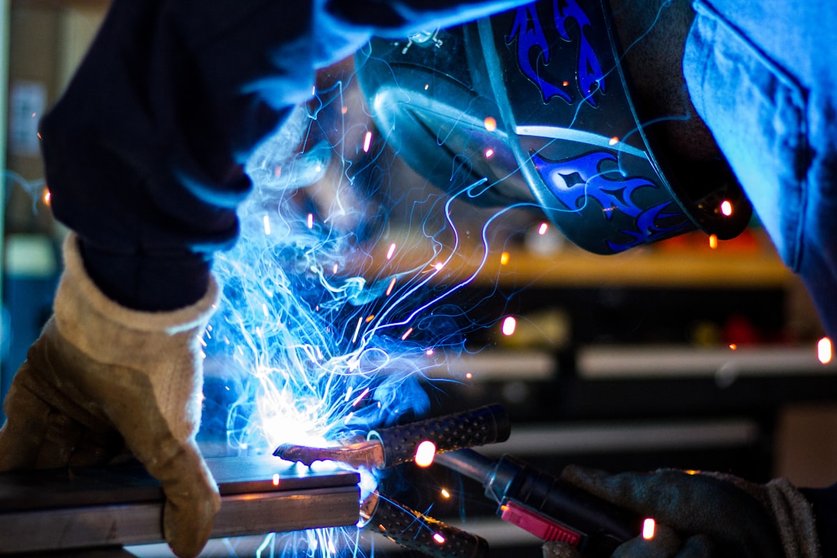 Метални конструкции – WeldFlux Бургас